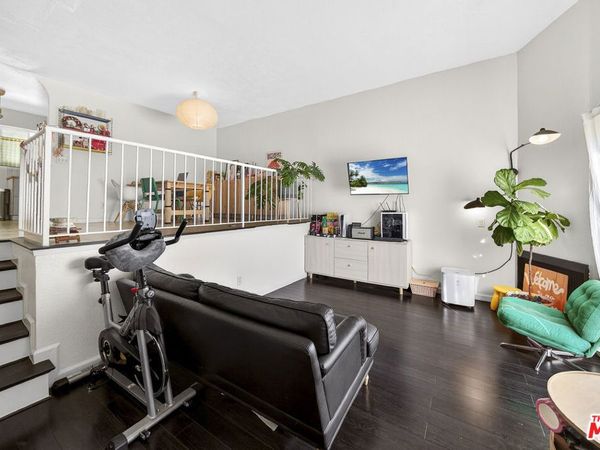 9034 Willis Avenue , Unit 14, Los Angeles, CA 91402