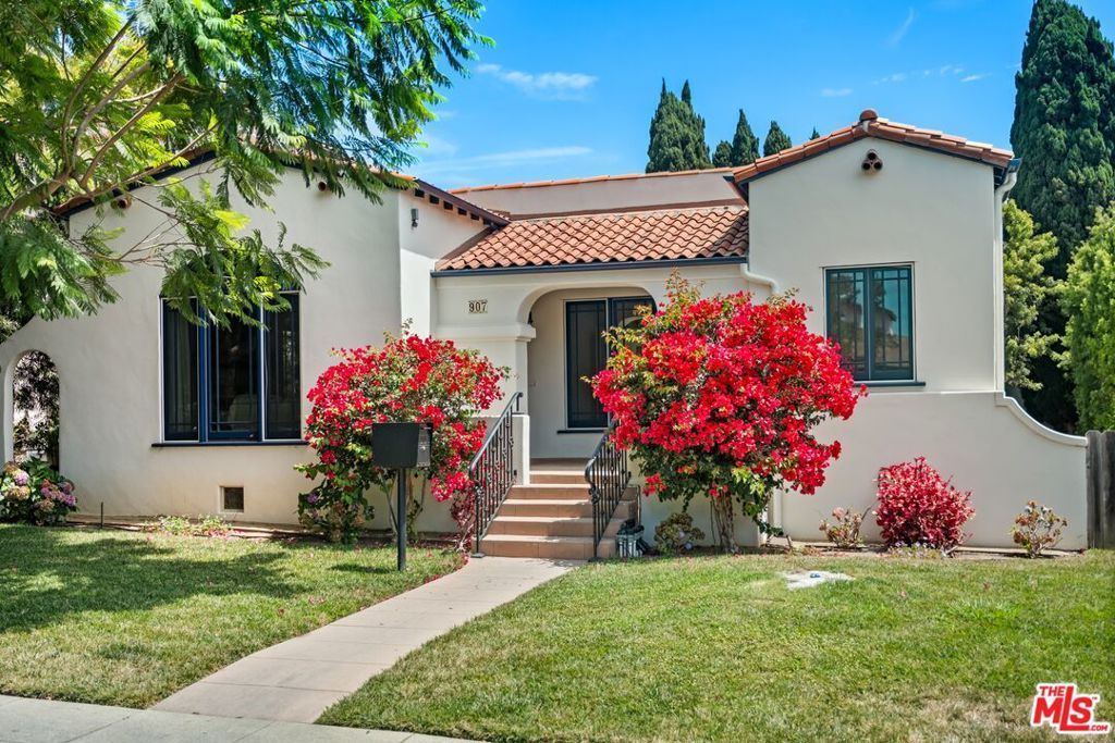 907 23rd Street, Santa Monica, CA 90403 Main Photo