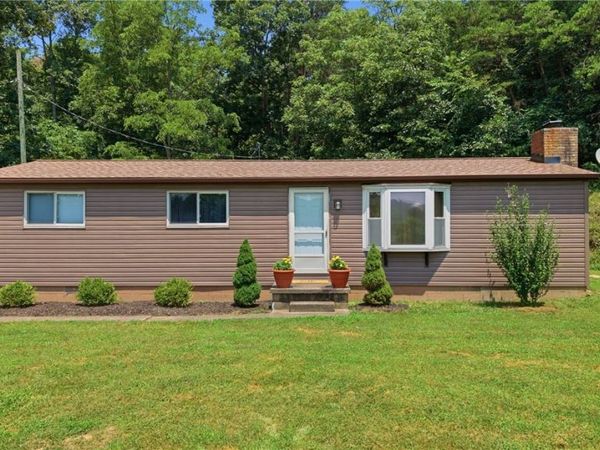 337 Wadesville Road , Washington, WV 26181