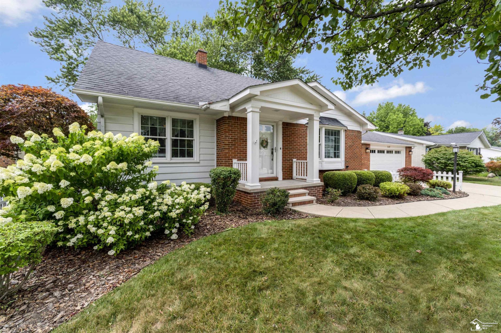 542 Fox Drive, Monroe, MI 48161 Main Photo