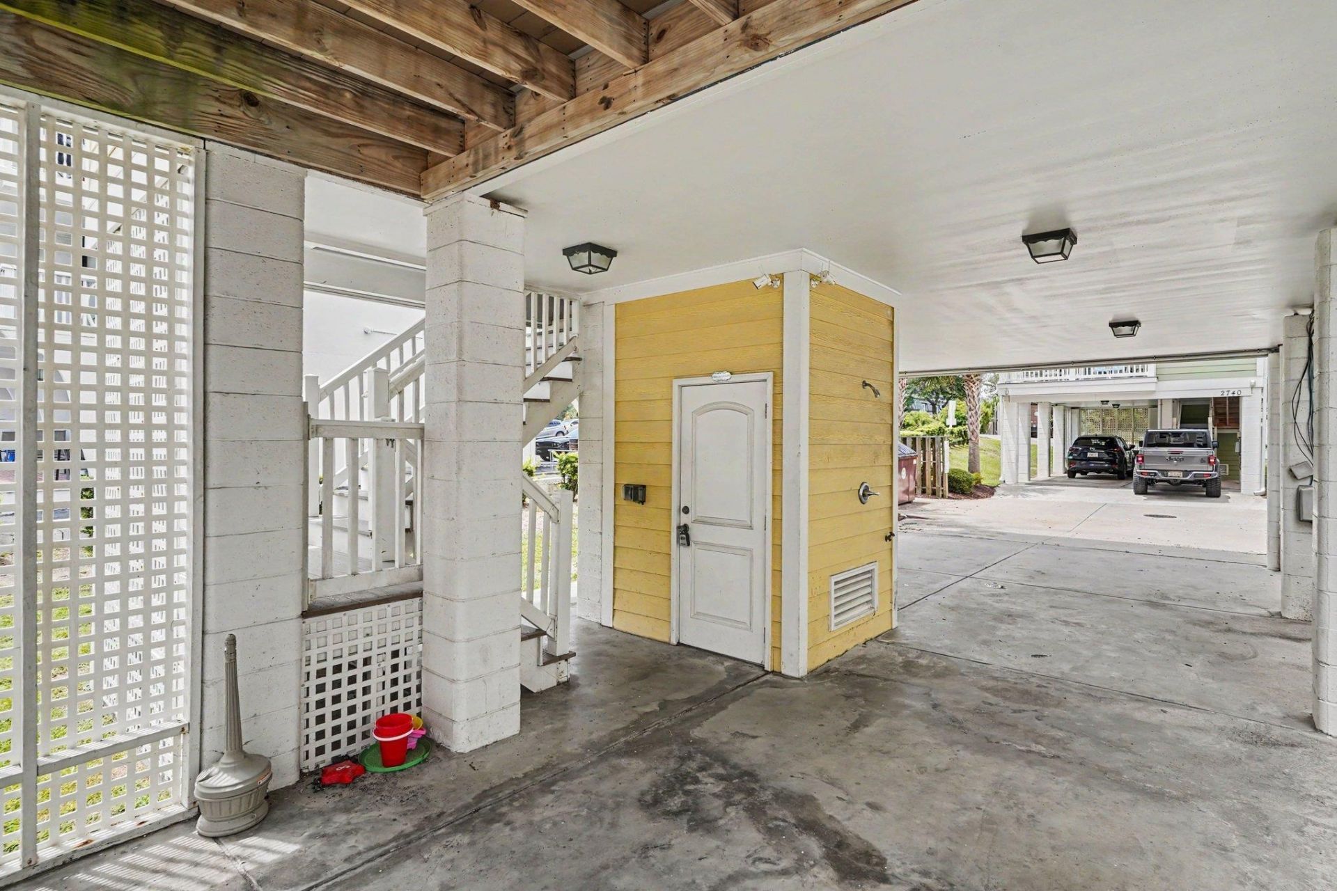 2741 Kashton Dr. Photo 32
