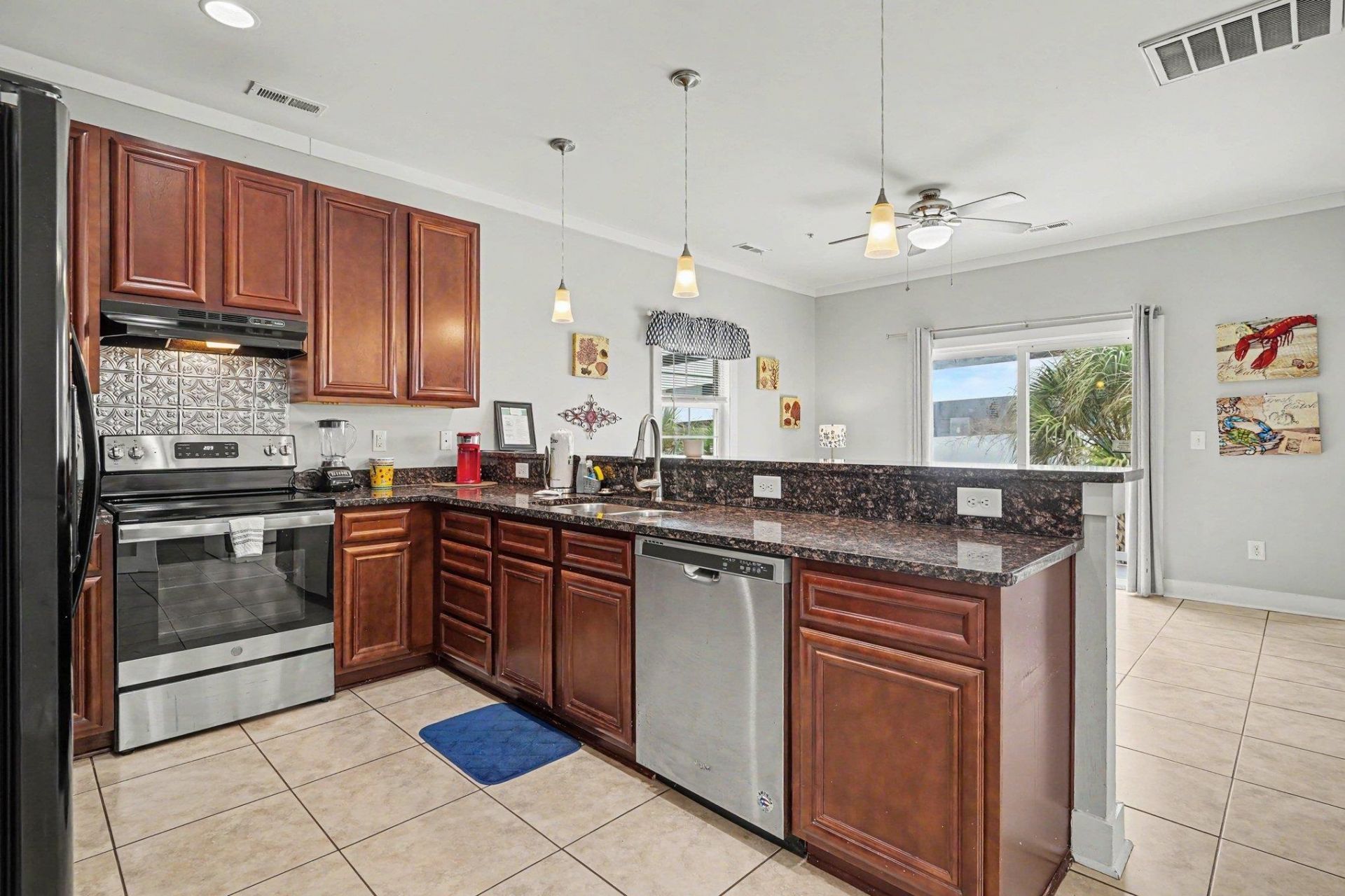 2741 Kashton Dr. Photo 6