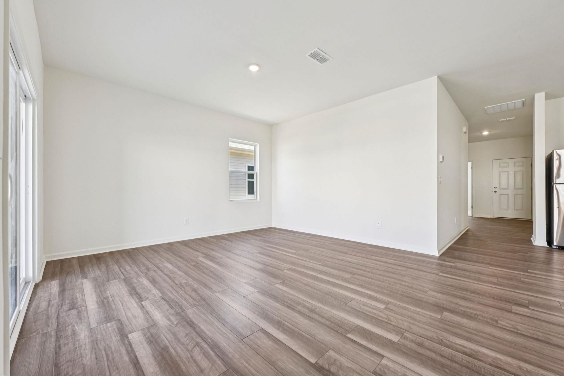 161 Covey Rise Dr  Photo 4