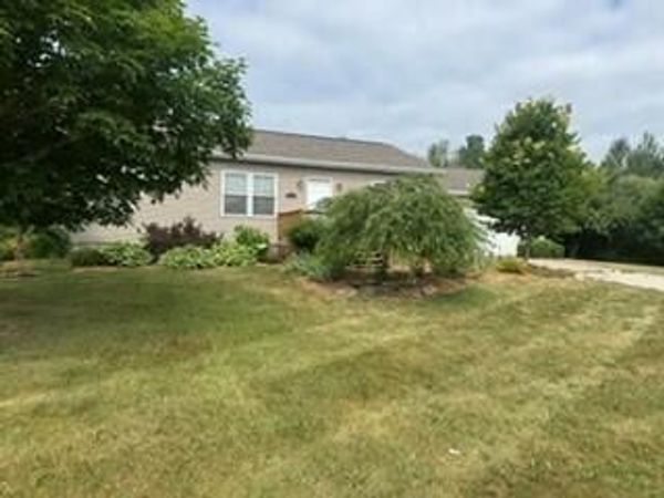 1702 Hyde ST, Sault Ste Marie, MI 49783