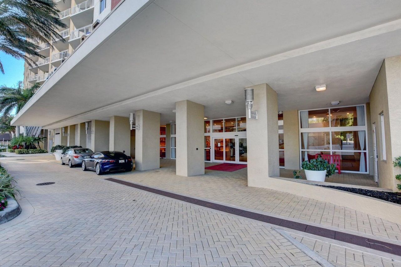 1551 N Flagler Drive, Unit 802, West Palm Beach, FL 33401 Photo
