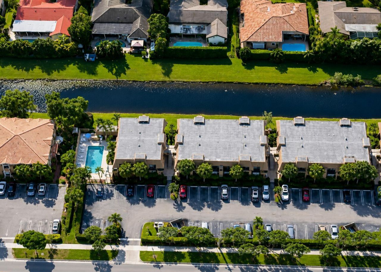10730 Royal Palm Boulevard, Unit 4-3, Coral Springs, FL 33065 Photo