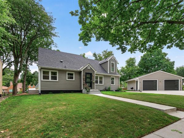 2605 Garfield Street NE, Minneapolis, MN 55418