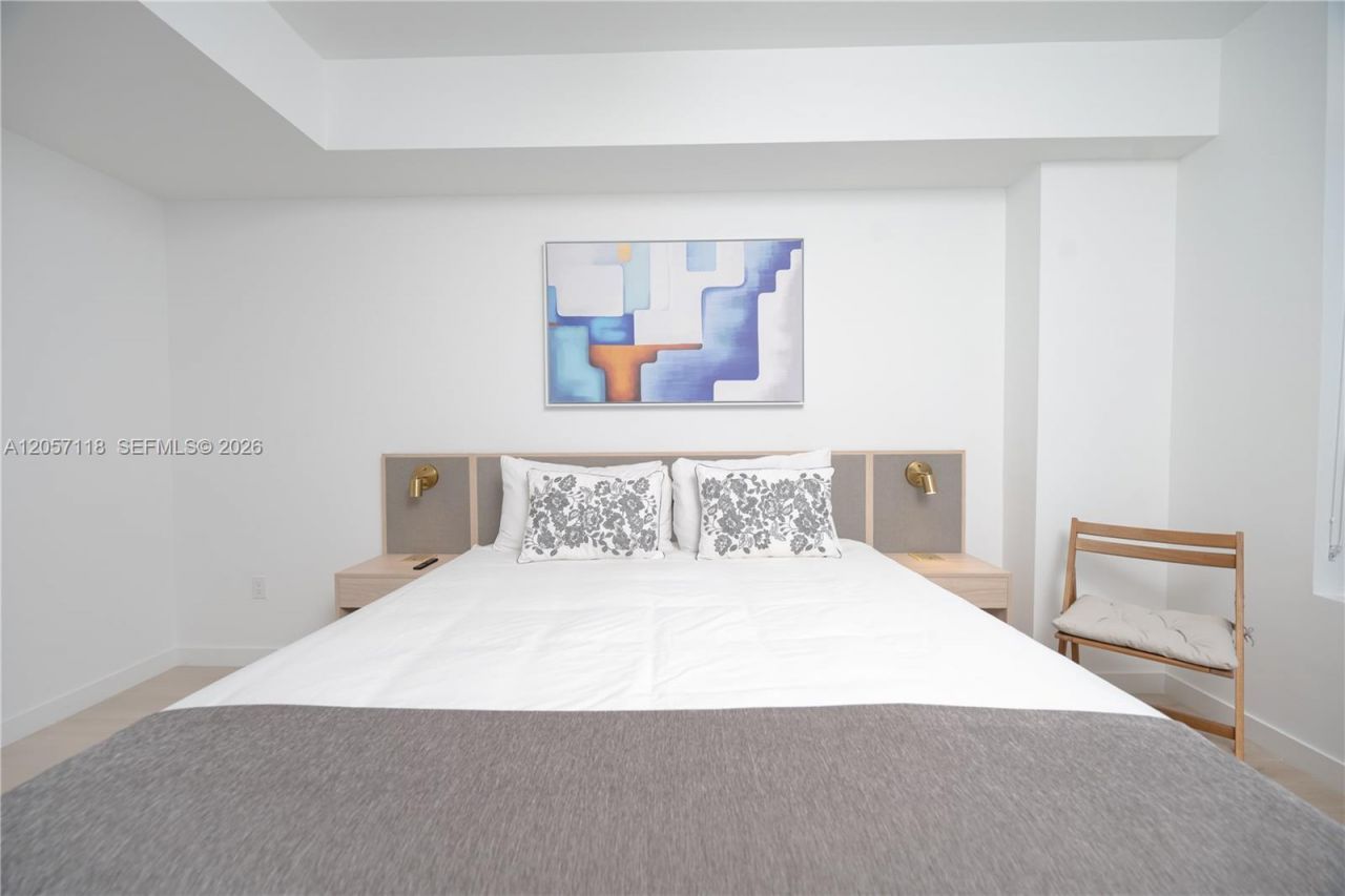 225 N Miami Ave, Unit 1505, Miami, FL 33128 Photo