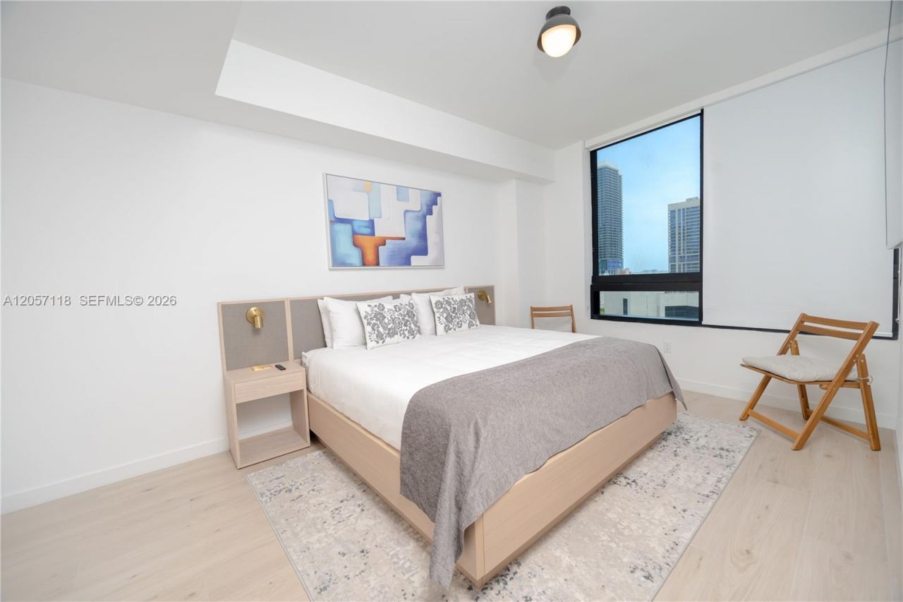 225 N Miami Ave, Unit 1505, Miami, FL 33128 Photo