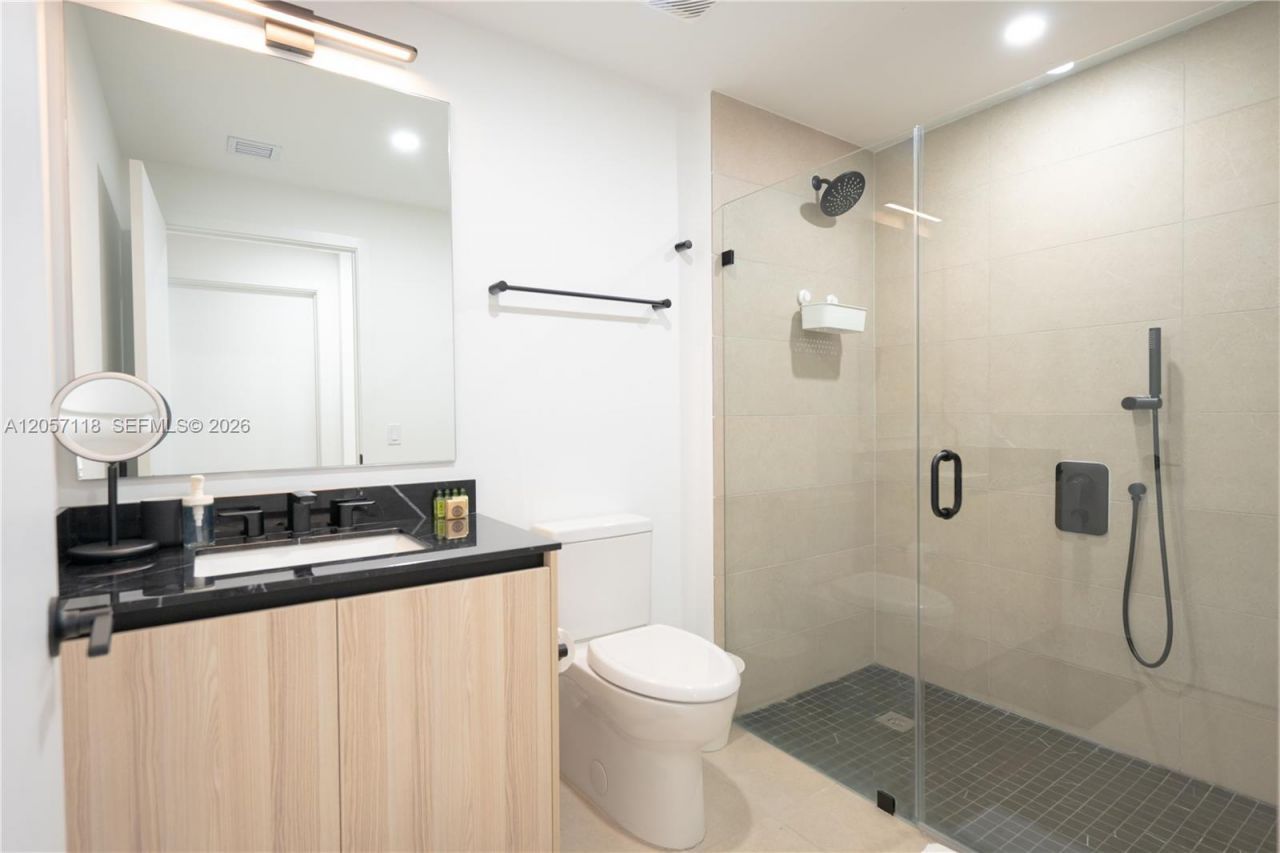 225 N Miami Ave, Unit 1505, Miami, FL 33128 Photo