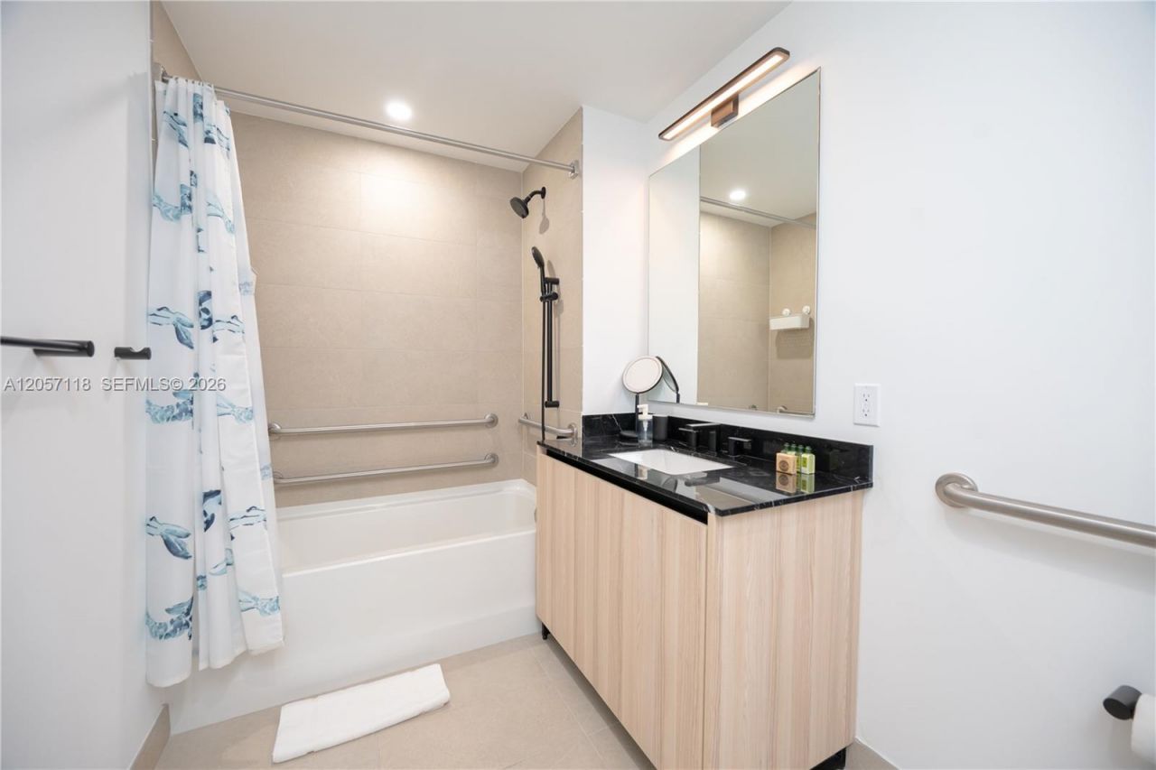 225 N Miami Ave, Unit 1505, Miami, FL 33128 Photo