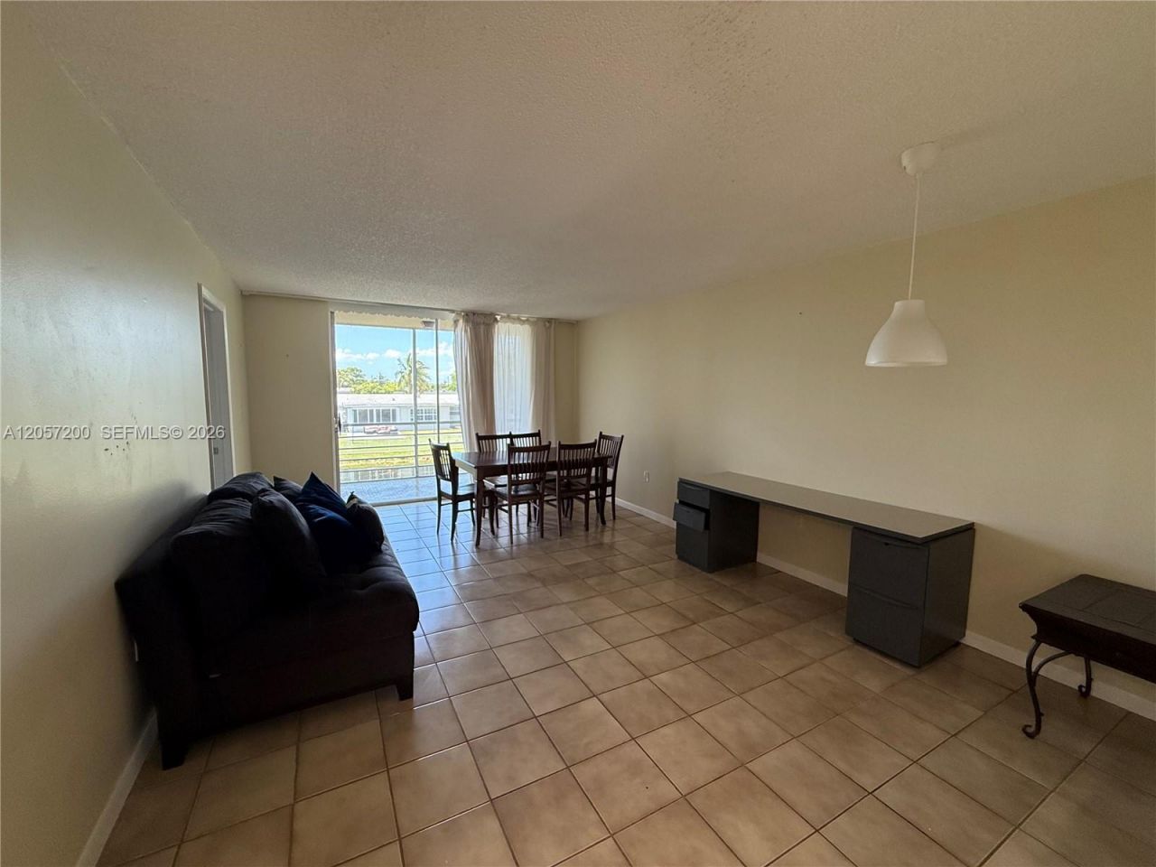 8305 Sunrise Lakes Blvd, Unit 201, Sunrise, FL 33322 Photo