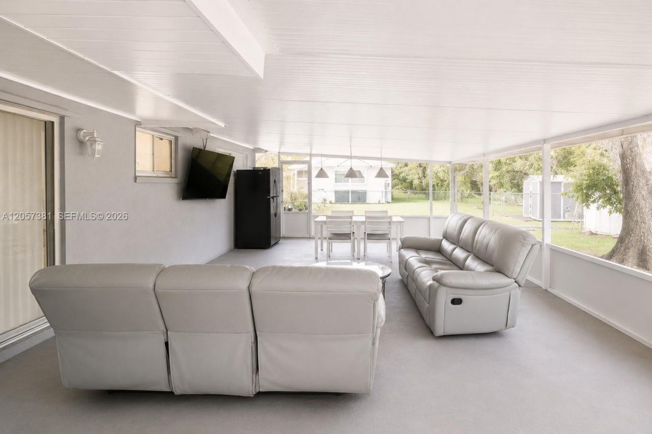 7120 Granada Blvd , Miramar, FL 33023 Photo