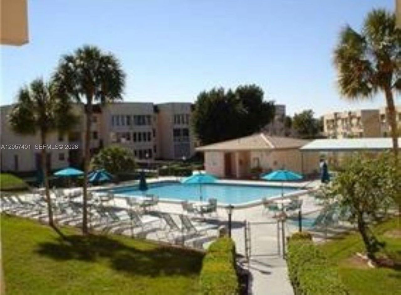 6090 NW 64th Ave , Unit 311, Tamarac, FL 33319 Photo