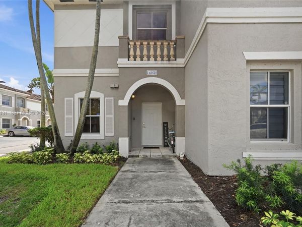 14030 SW 49th St , Unit 10, Miramar, FL 33027