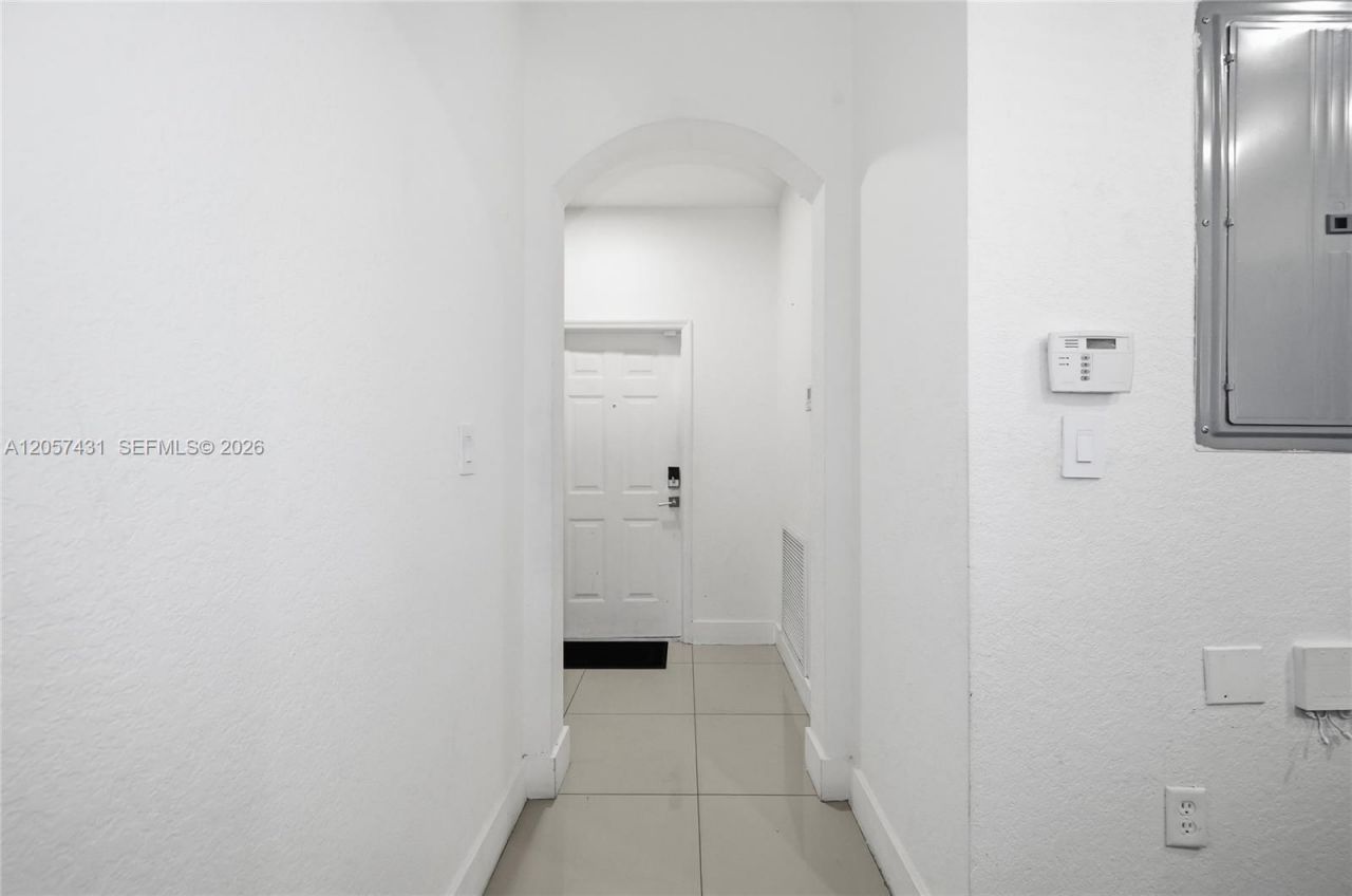 14030 SW 49th St , Unit 10, Miramar, FL 33027 Photo