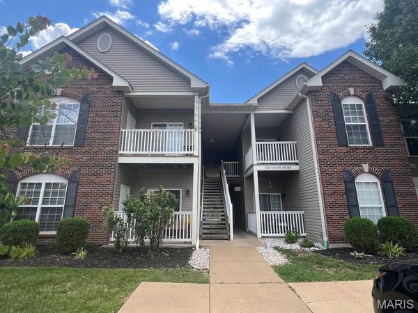 6431 Brookfield Court Drive , St Louis, MO 63129