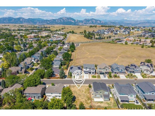 130 Cherrywood Ln, Louisville, CO 80027
