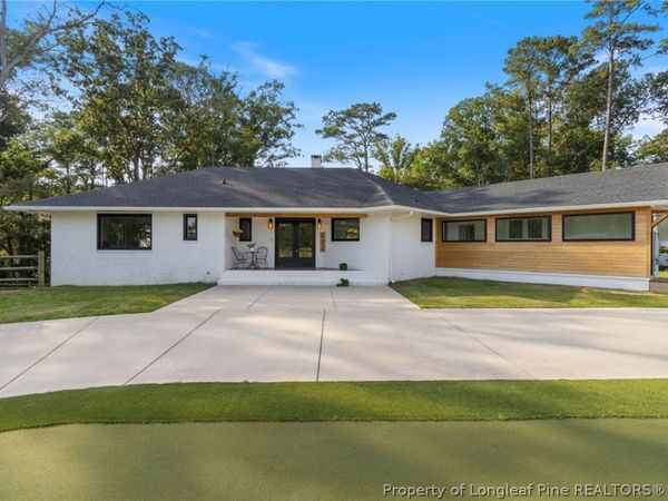 820 Saint Pauls Drive , Raeford, NC 28376