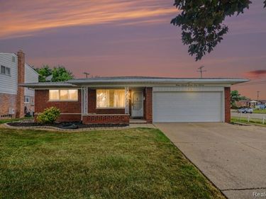 13563 Moceri Circle , Warren, MI 48088
