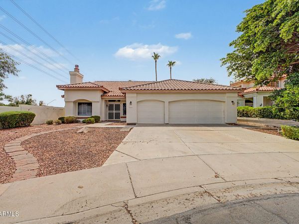 12220 N 56TH Drive, Glendale, AZ 85304