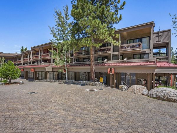 2000 North Village Drive, Unit #224, Truckee, CA 96161