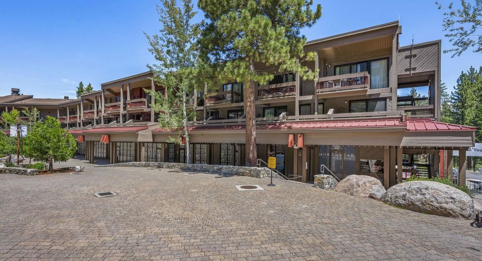 2000 North Village Drive, Unit #224, Truckee, CA 96161 Photo
