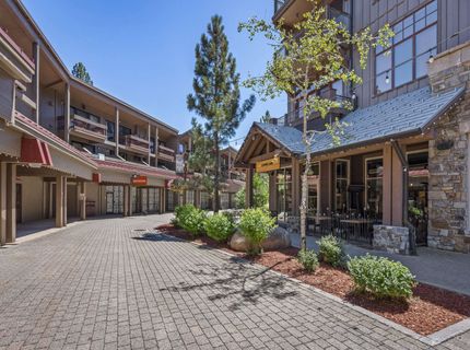 2000 North Village Drive, Unit #224, Truckee, CA 96161 Photo