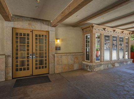 2000 North Village Drive, Unit #224, Truckee, CA 96161 Photo