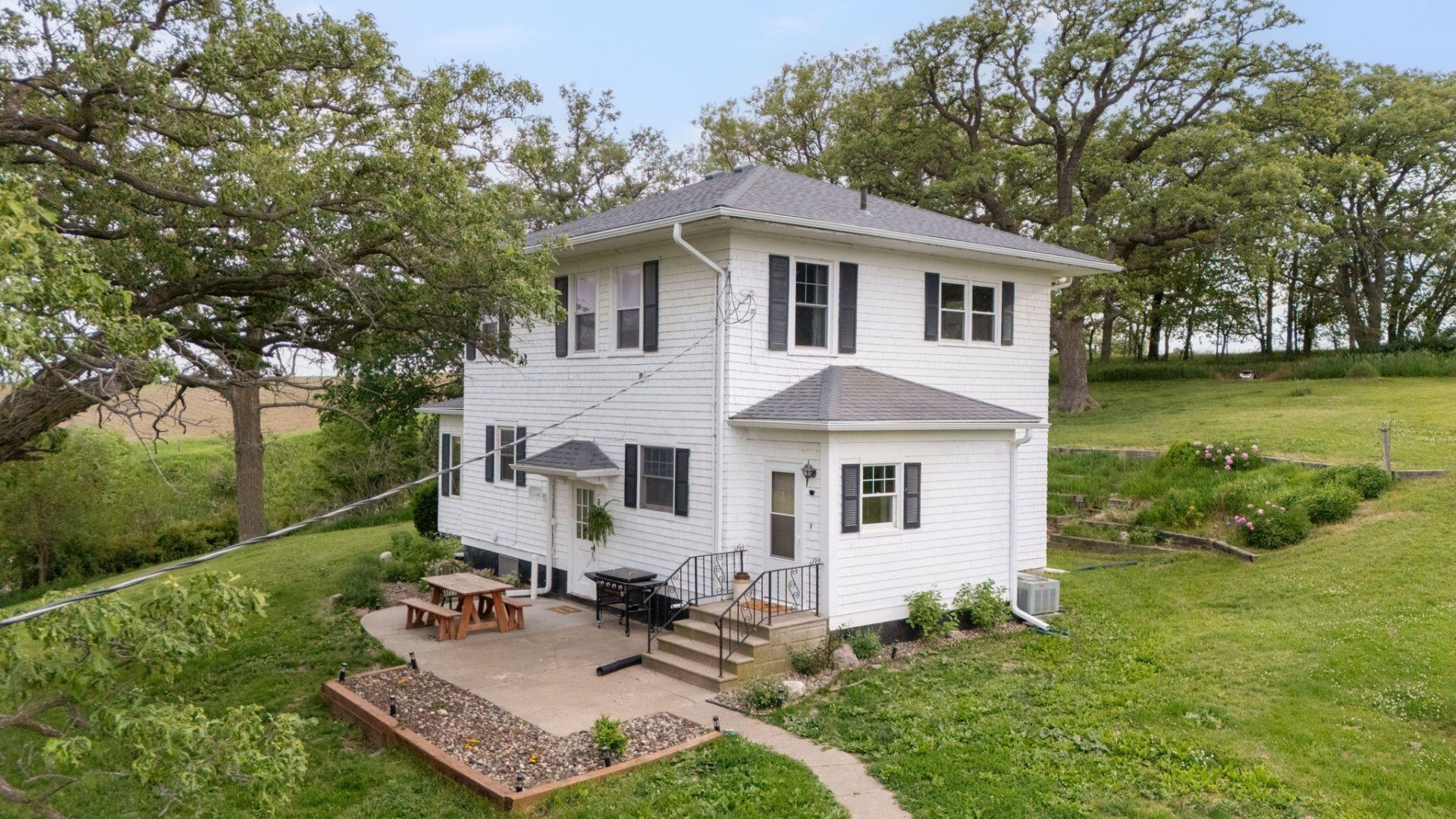28218 Sycamore Road, Neola, IA 51559 Main Photo