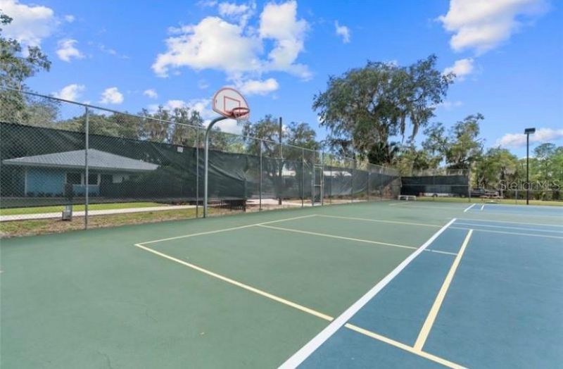 8939 SW 194th Court, Dunnellon, FL 34432 Photo