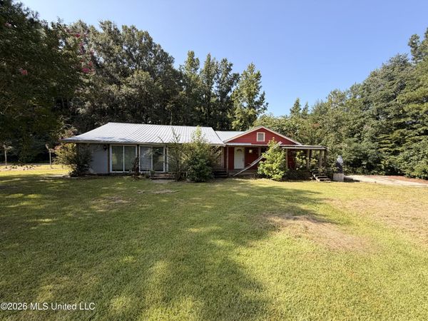 11110 U.s. 84 , McCall Creek, MS 39647