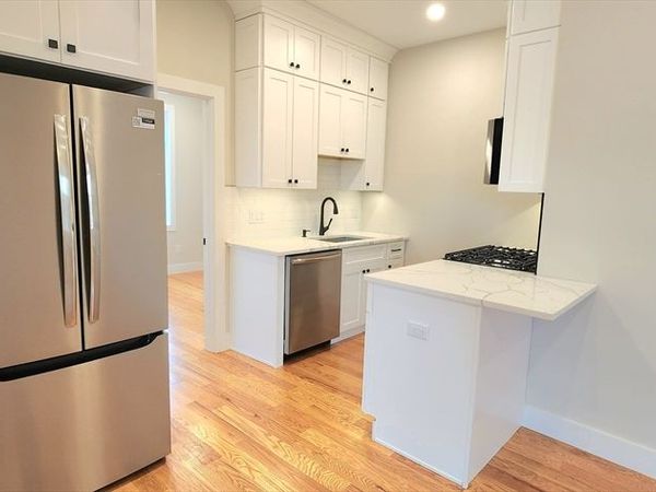58 Lubec, Unit 6, Boston, MA 02128