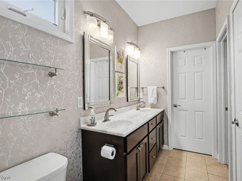 2074 Countryside Drive, Salem, OH 44460 Photo 17
