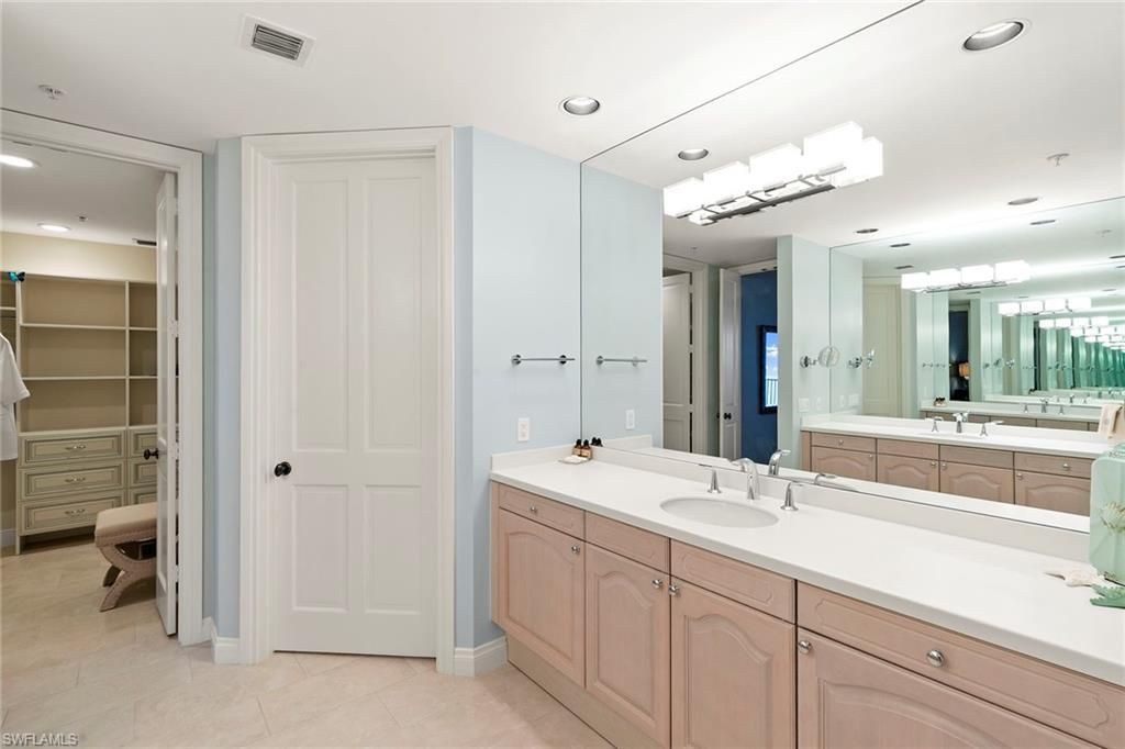 5000 Royal Marco Way, Unit 831, Marco Island, FL 34145 Photo