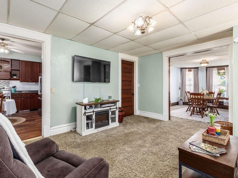 142 E Main Street, Newark, OH 43055 Photo 15