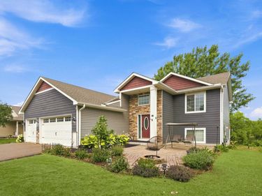 412 66th Street SW, Waverly, MN 55390