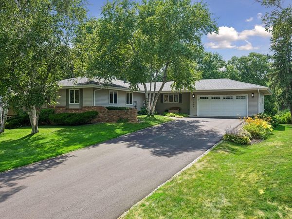 7204 Glouchester Drive, Edina, MN 55435