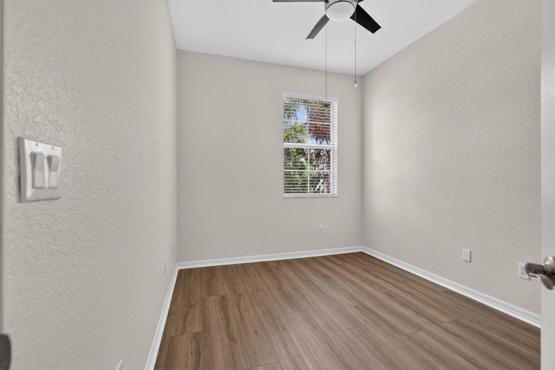 158 W Thatch Palm Circle, Jupiter, FL 33458 Photo