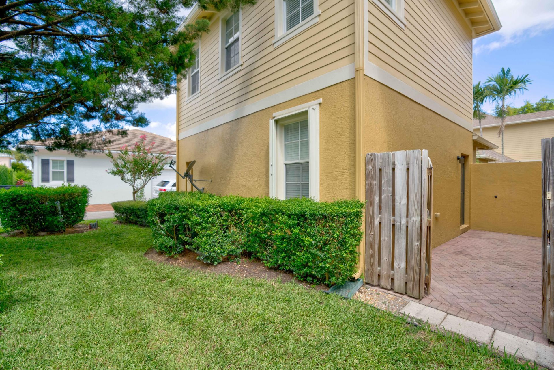 158 W Thatch Palm Circle, Jupiter, FL 33458 Photo