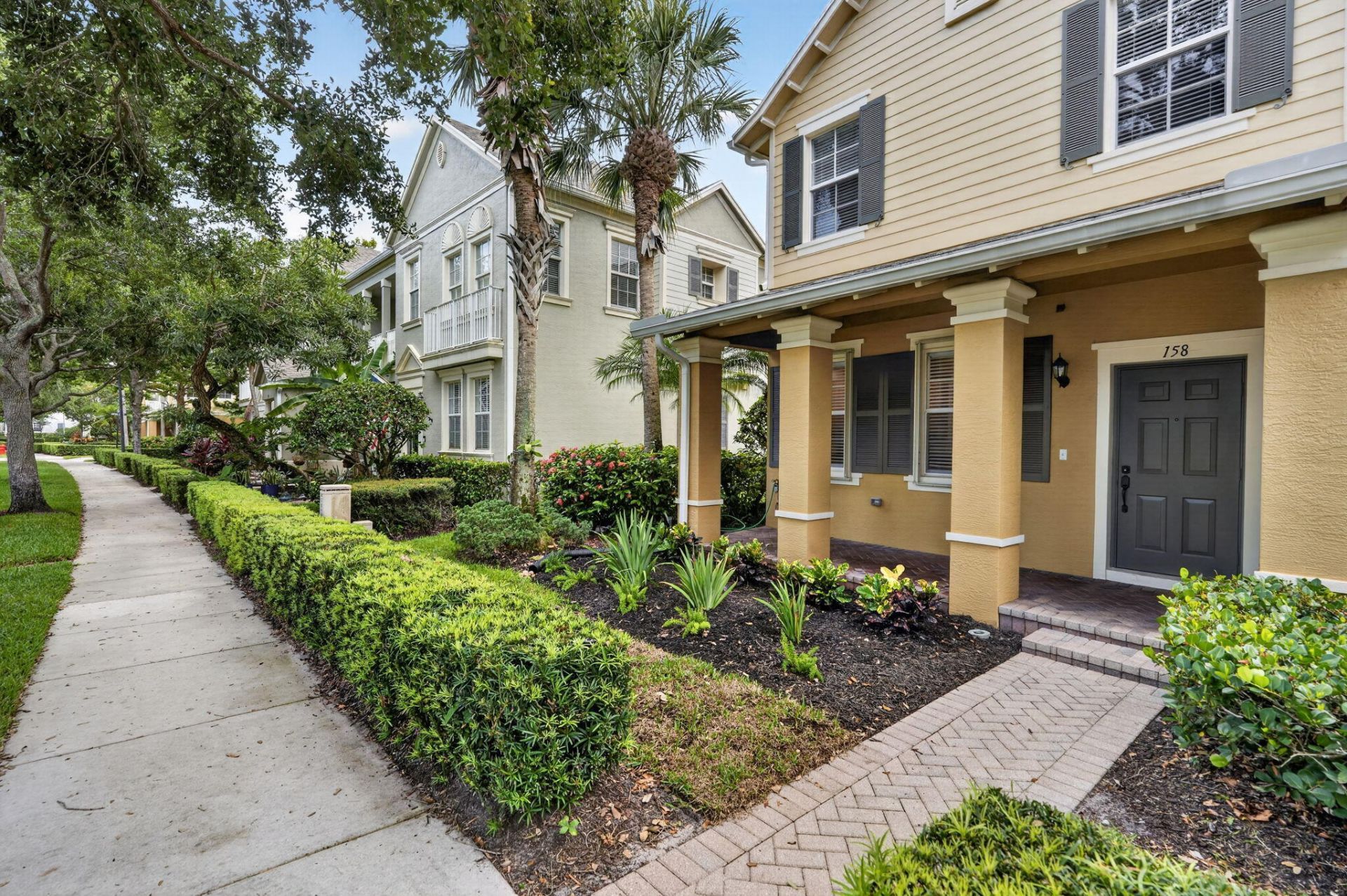 158 W Thatch Palm Circle, Jupiter, FL 33458 Photo