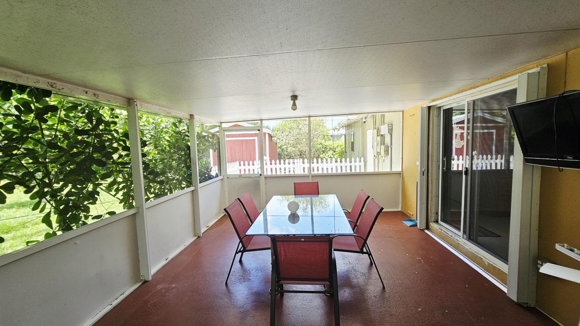 911 Burch Drive, West Palm Beach, FL 33415 Photo