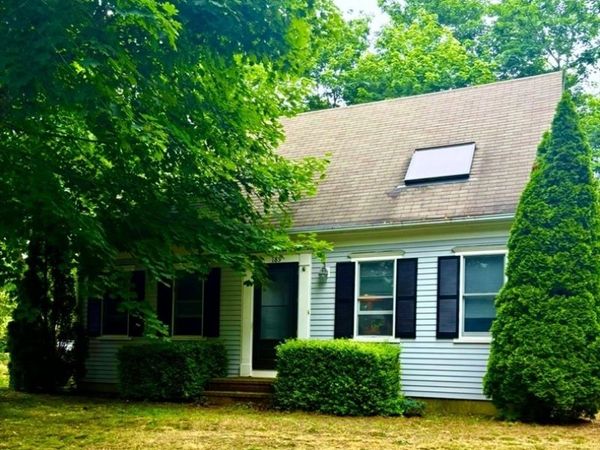 189 Main, Orleans, MA 02653