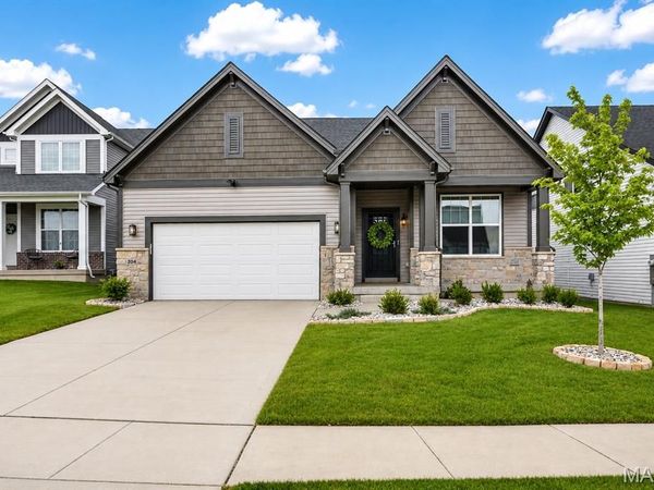 204 Randlin Drive, Lake St Louis, MO 63367