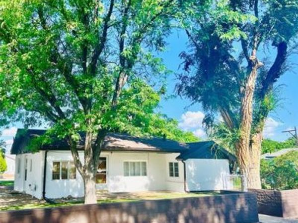 804 Cherry Lane, Pueblo, CO 81005