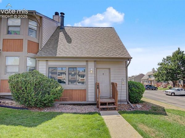 5556 Mansfield Court, Colorado Springs, CO 80918
