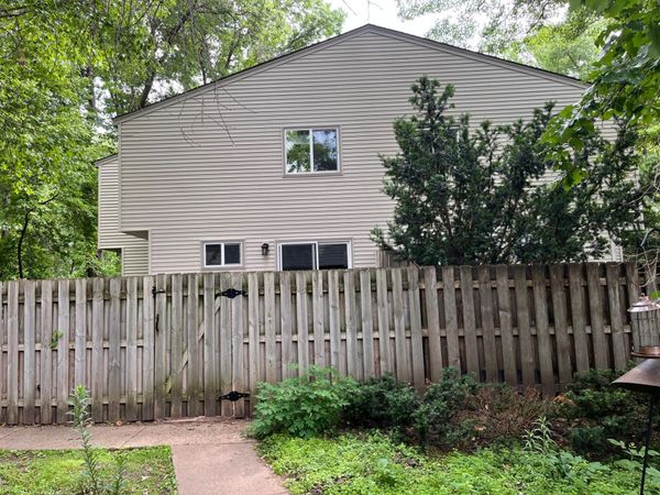 1527 Aspen Drive , Eagan, MN 55122