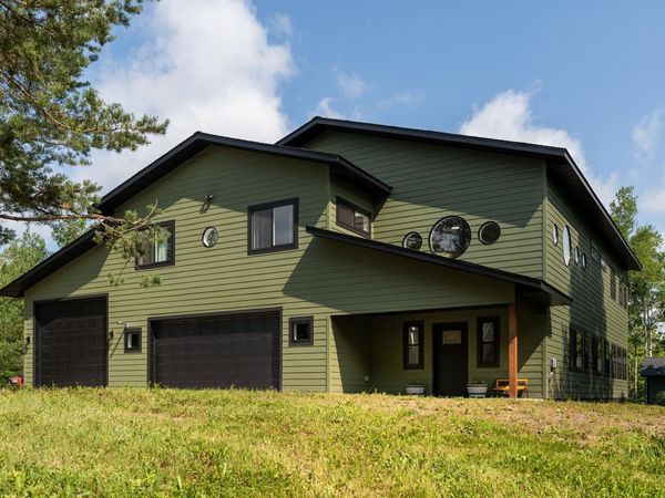 417 Elk Street , Duluth, MN 55803