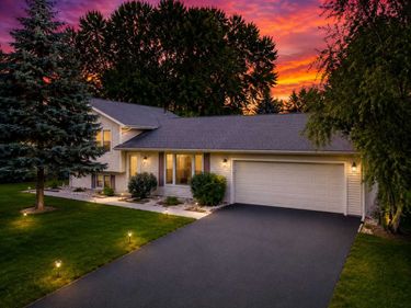 10692 104th Place N, Maple Grove, MN 55369