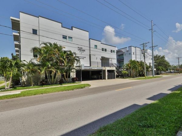 5008 S MACDILL AVENUE, Unit 19, TAMPA, FL 33611